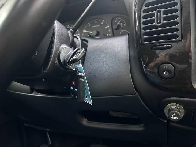 2002 Lincoln Blackwood