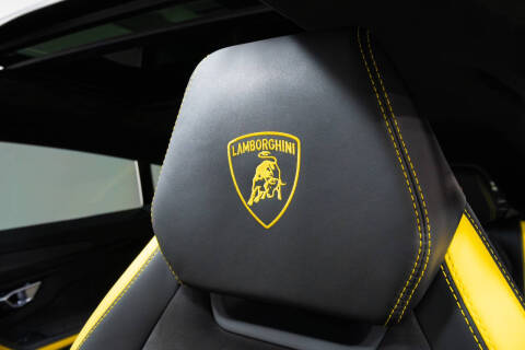 2022 Lamborghini Urus