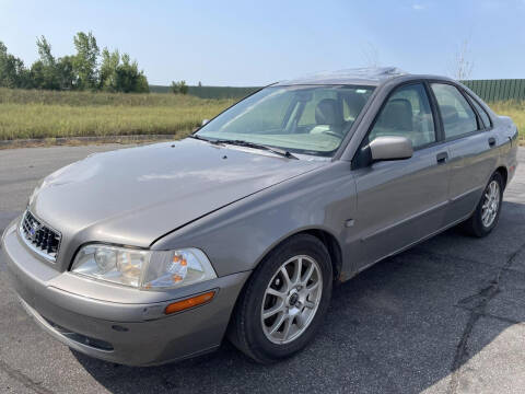 2004 Volvo S40 for sale at Twin Cities Auctions in Elk River MN