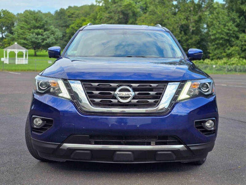 2017 Nissan Pathfinder SL