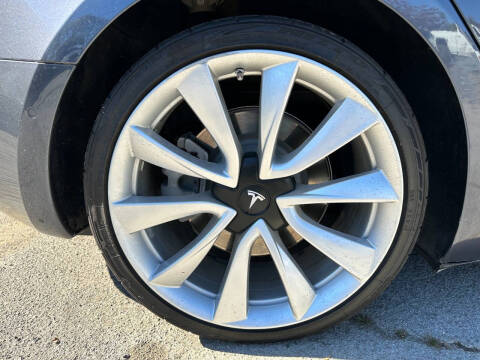2019 Tesla Model 3 Long Range