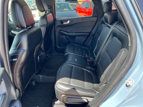 2023 Ford Escape Hybrid Platinum