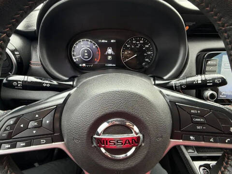 2021 Nissan Kicks SR