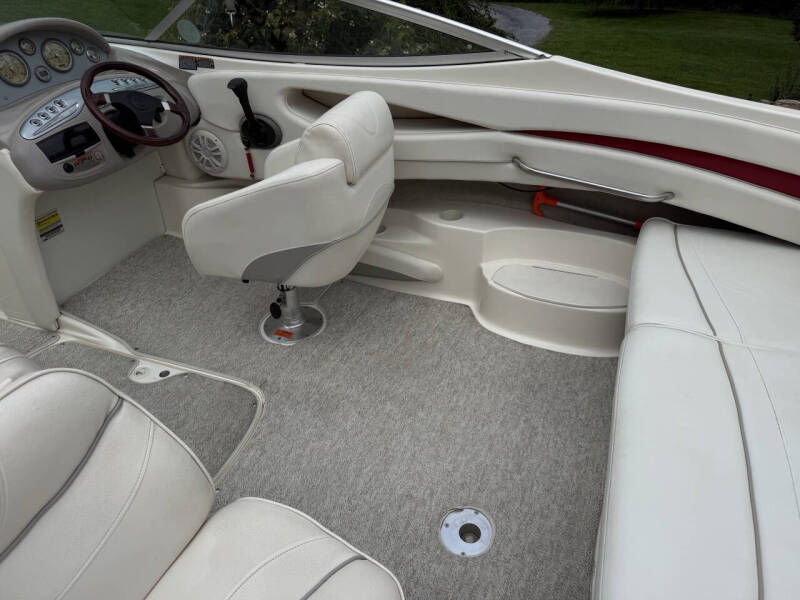 2003 Maxum 2400 SR