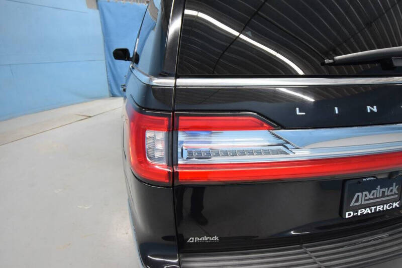 2019 Lincoln Navigator Select