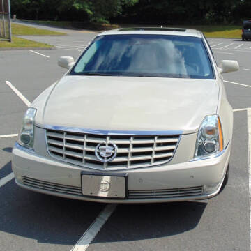 2010 Cadillac DTS for sale at Lakewood Auto Body LLC in Waterbury CT