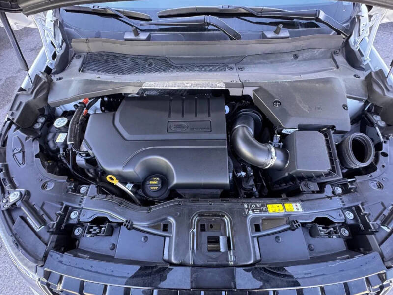 2022 Land Rover Discovery Sport P250 SE