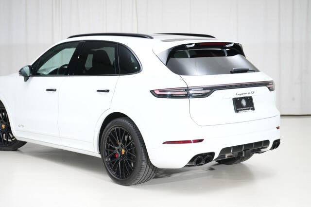2021 Porsche Cayenne GTS