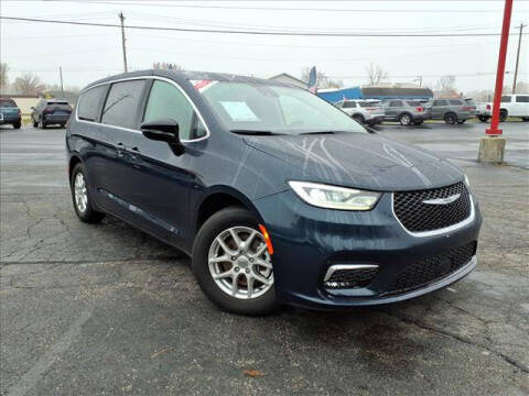 2024 Chrysler Pacifica Touring L