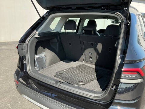 2025 Volkswagen Taos S 4Motion