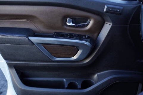 2018 Nissan Titan Platinum Reserve