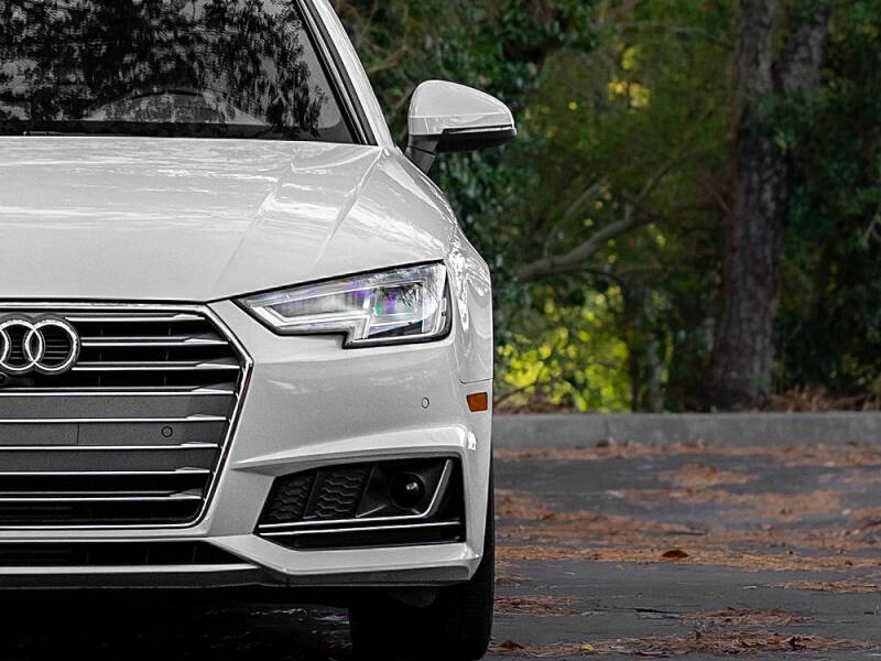 2018 Audi A4 2.0T quattro Prestige