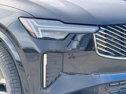 2026 Volvo XC90 T8 Plus 7P