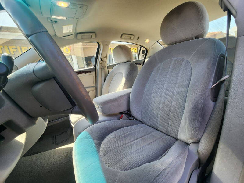 2011 Buick Lucerne CX