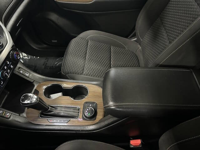 2019 GMC Acadia SLE-2