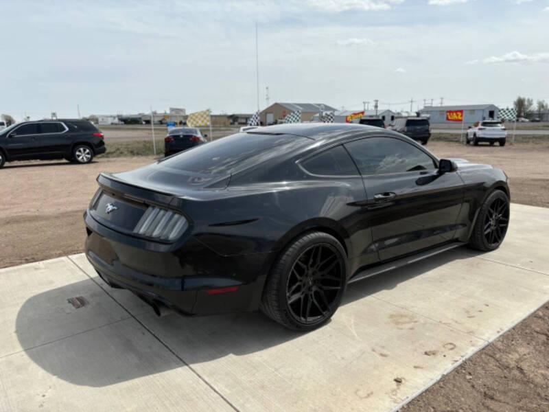 2017 Ford Mustang EcoBoost