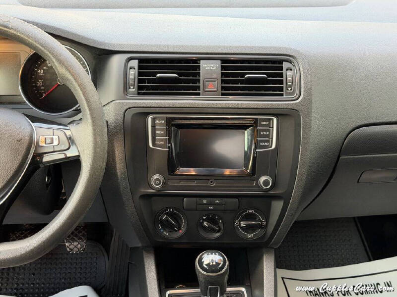 2016 Volkswagen Jetta