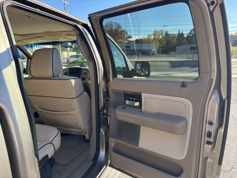 2006 Lincoln Mark LT