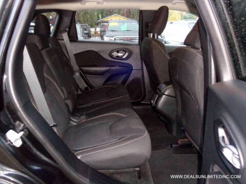 2016 Jeep Cherokee Latitude