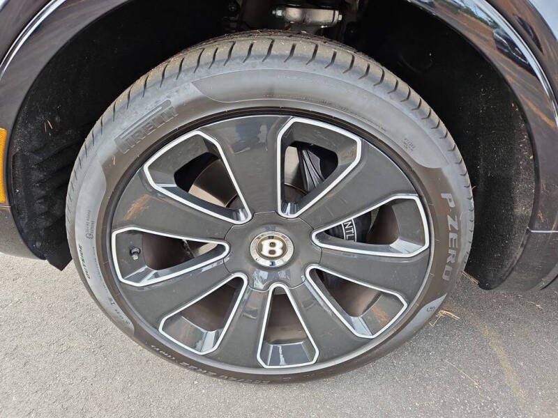 2020 Bentley Bentayga V8