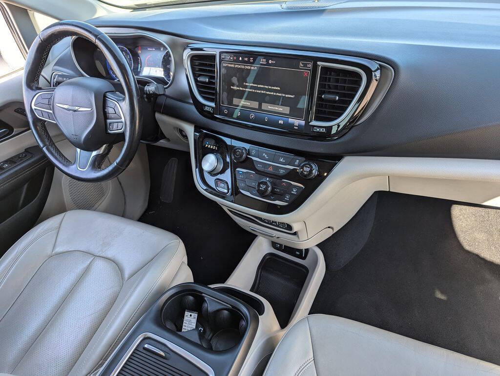 2021 Chrysler Pacifica for sale at Axio Auto Boise in Boise, ID