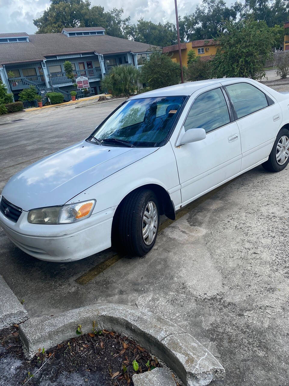 2000 Toyota Camry for sale at AFFORDABLE IMPORT AUTO INC in Longwood, FL