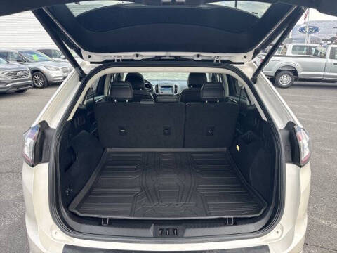 2016 Ford Edge Sport