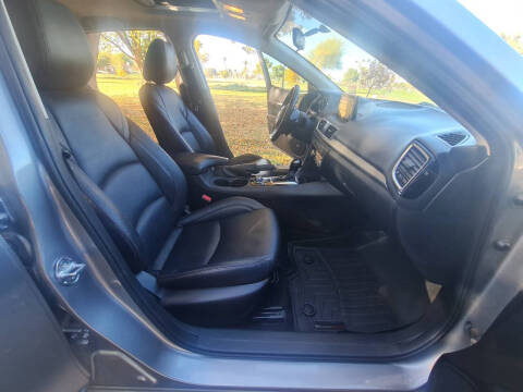 2015 Mazda MAZDA3 s Touring