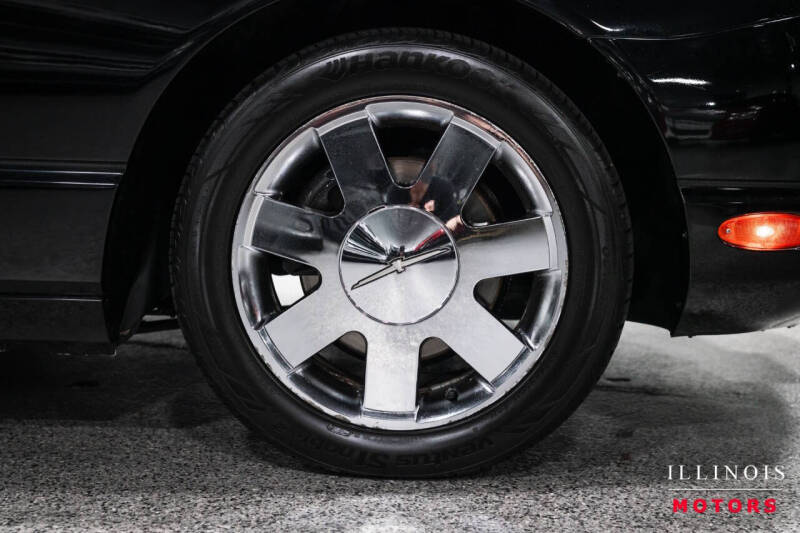2003 Ford Thunderbird