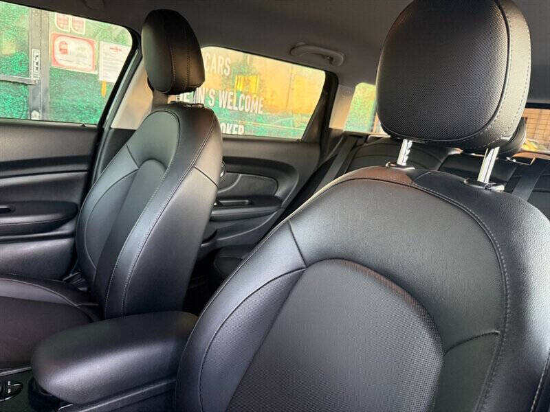 2016 MINI Clubman Cooper