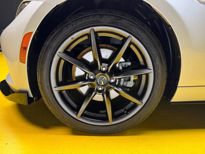 2016 Mazda MX-5 Miata Club