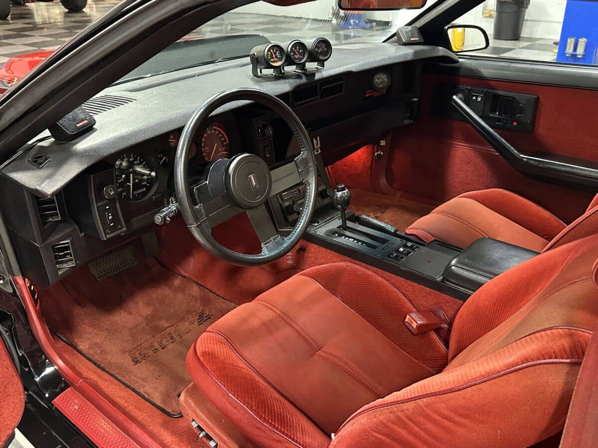 1985 Chevrolet Camaro 10