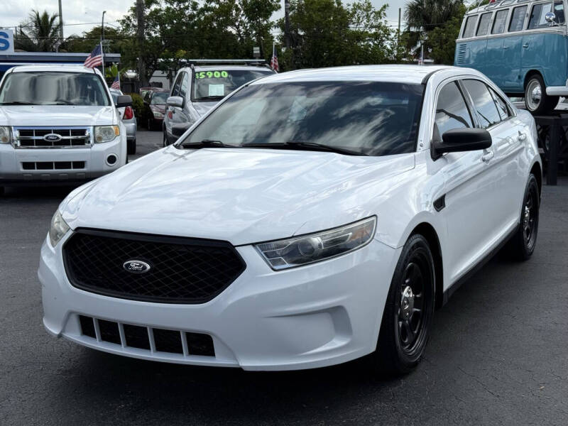 2015 Ford Taurus's photo