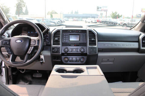 2017 Ford F-250 Super Duty XLT