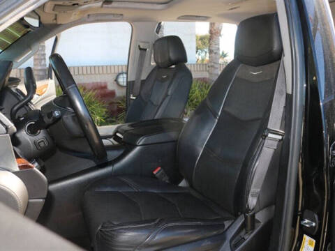 2016 Cadillac Escalade ESV Luxury Collection