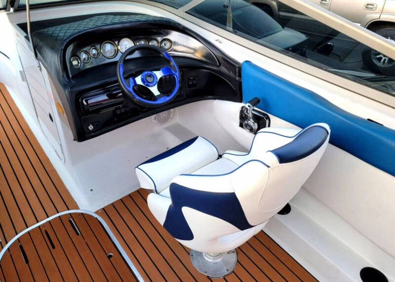 2002 Four Winns Horizon 260