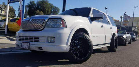 2006 Lincoln Navigator for sale at Bay Auto Exchange in Fremont CA