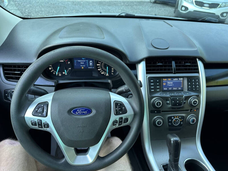 2011 Ford Edge SE