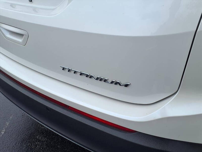 2016 Ford Edge Titanium