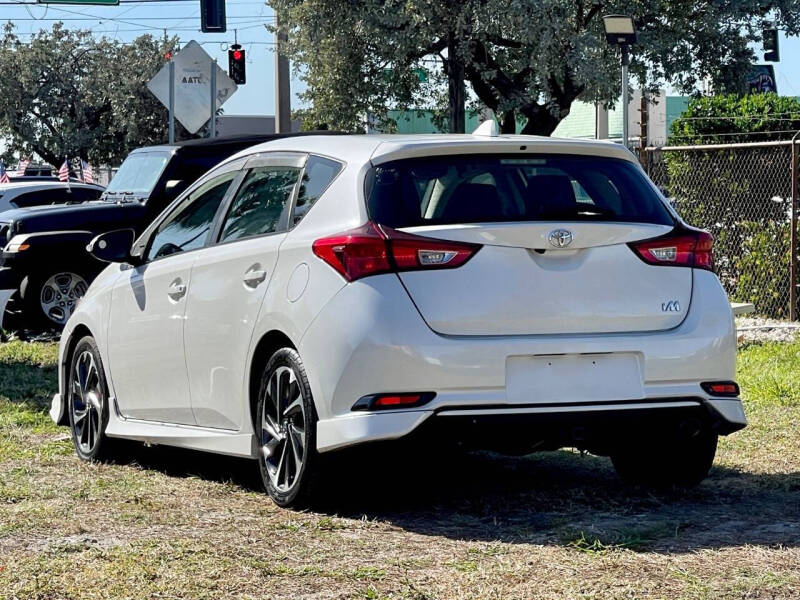 2017 Toyota Corolla iM