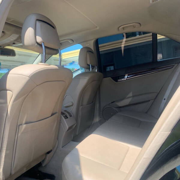 2009 Mercedes-Benz C-Class