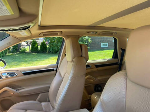 2012 Porsche Cayenne S