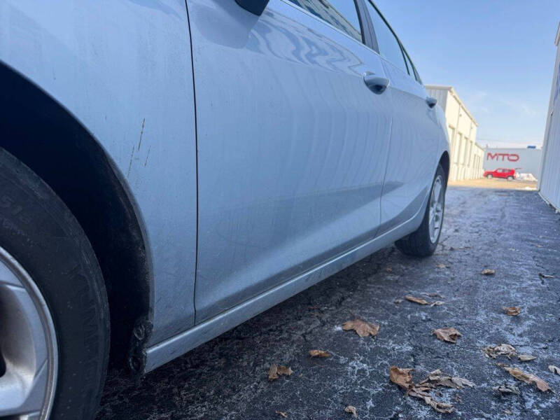 2017 Chevrolet Cruze LT Auto