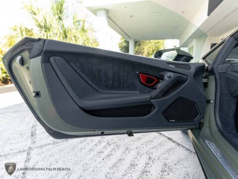 2023 Lamborghini Huracan Tecnica