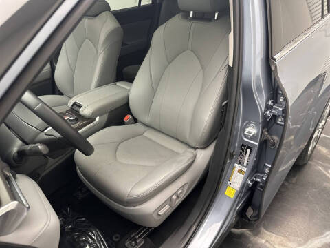 2020 Toyota Highlander Limited