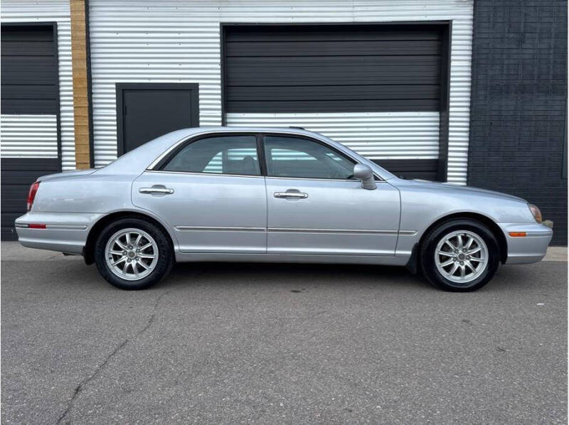 2002 Hyundai XG350