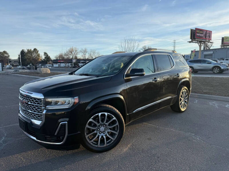 2023 GMC Acadia Denali