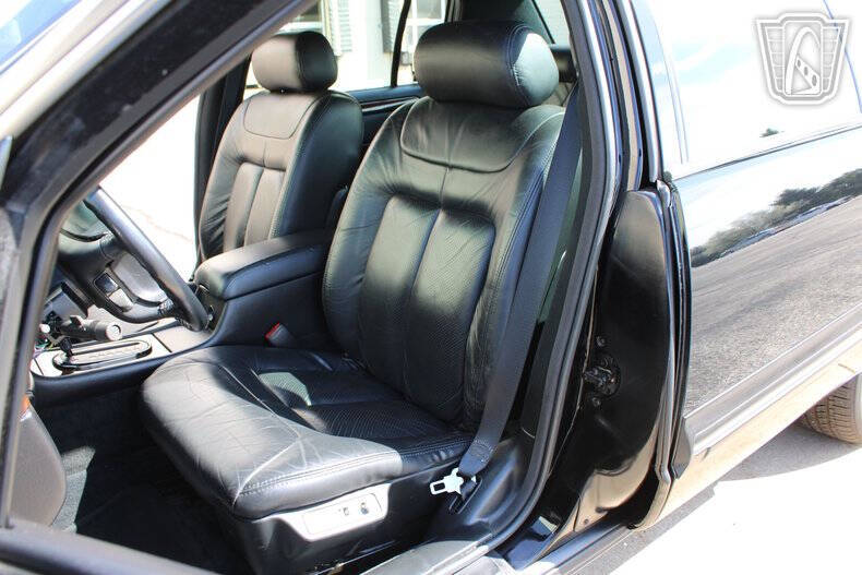 1999 Cadillac DeVille Concours