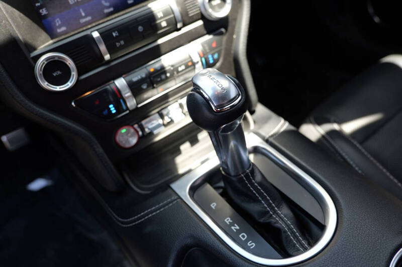 2021 Ford Mustang