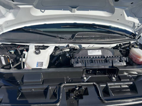 2022 Chevrolet Express 2500